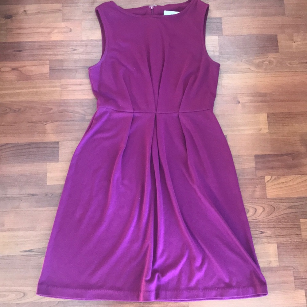 Purple sleeveless dress